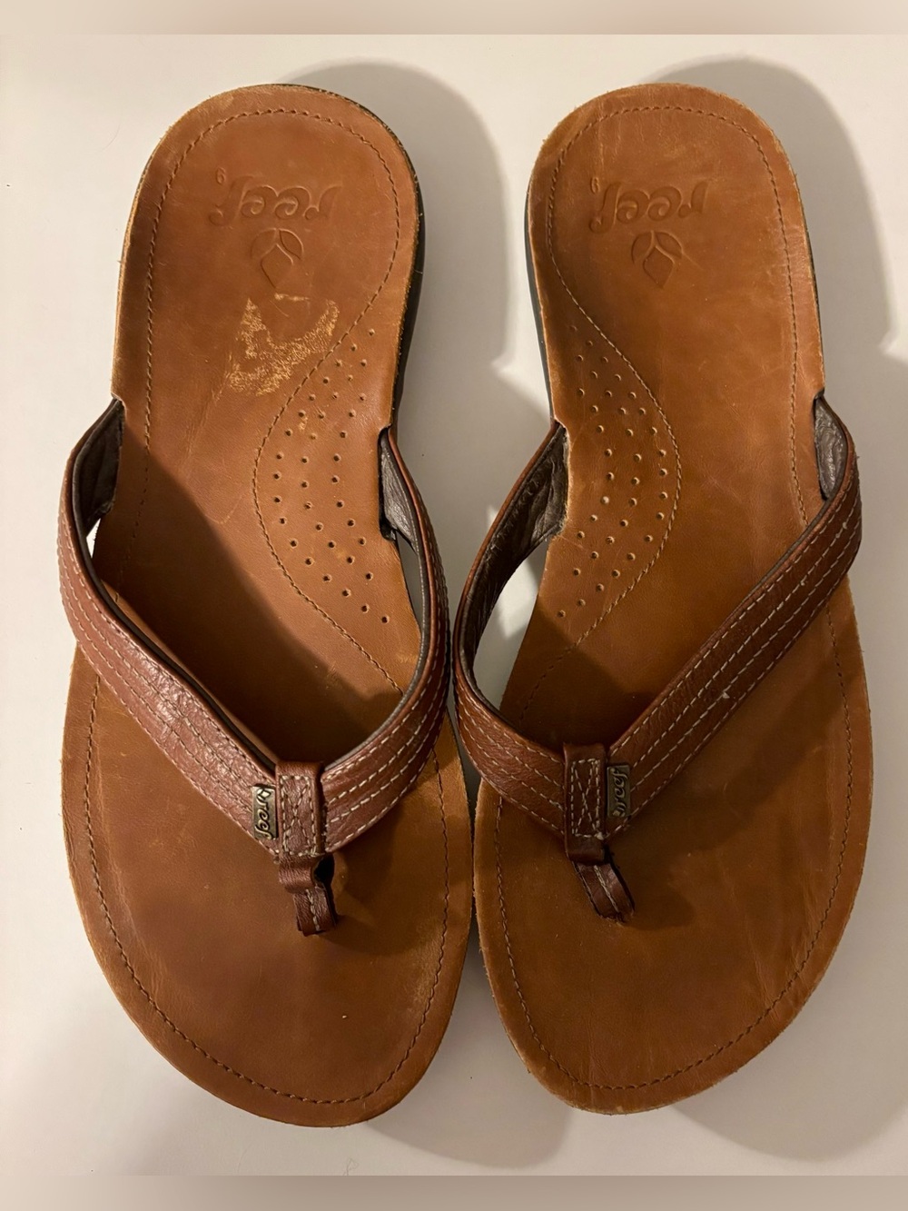 Reef Women’s Miss J-Bay Flip Flops size 9
